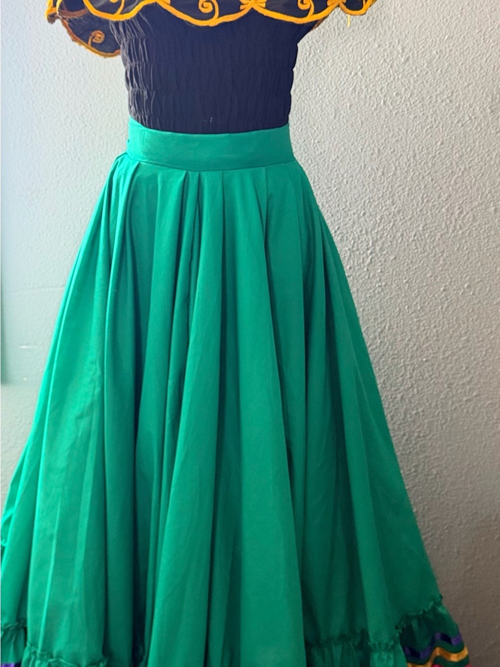 A-line Emerald Green Full Circle Skirt Mexican skirt